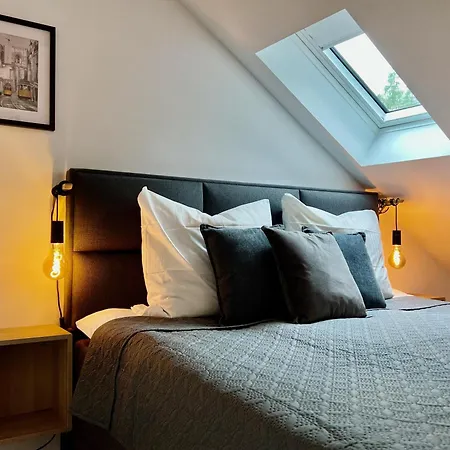 Vonmos Loft Apartment