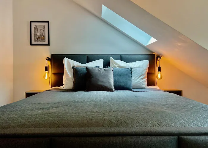 Vonmos Loft Apartman *